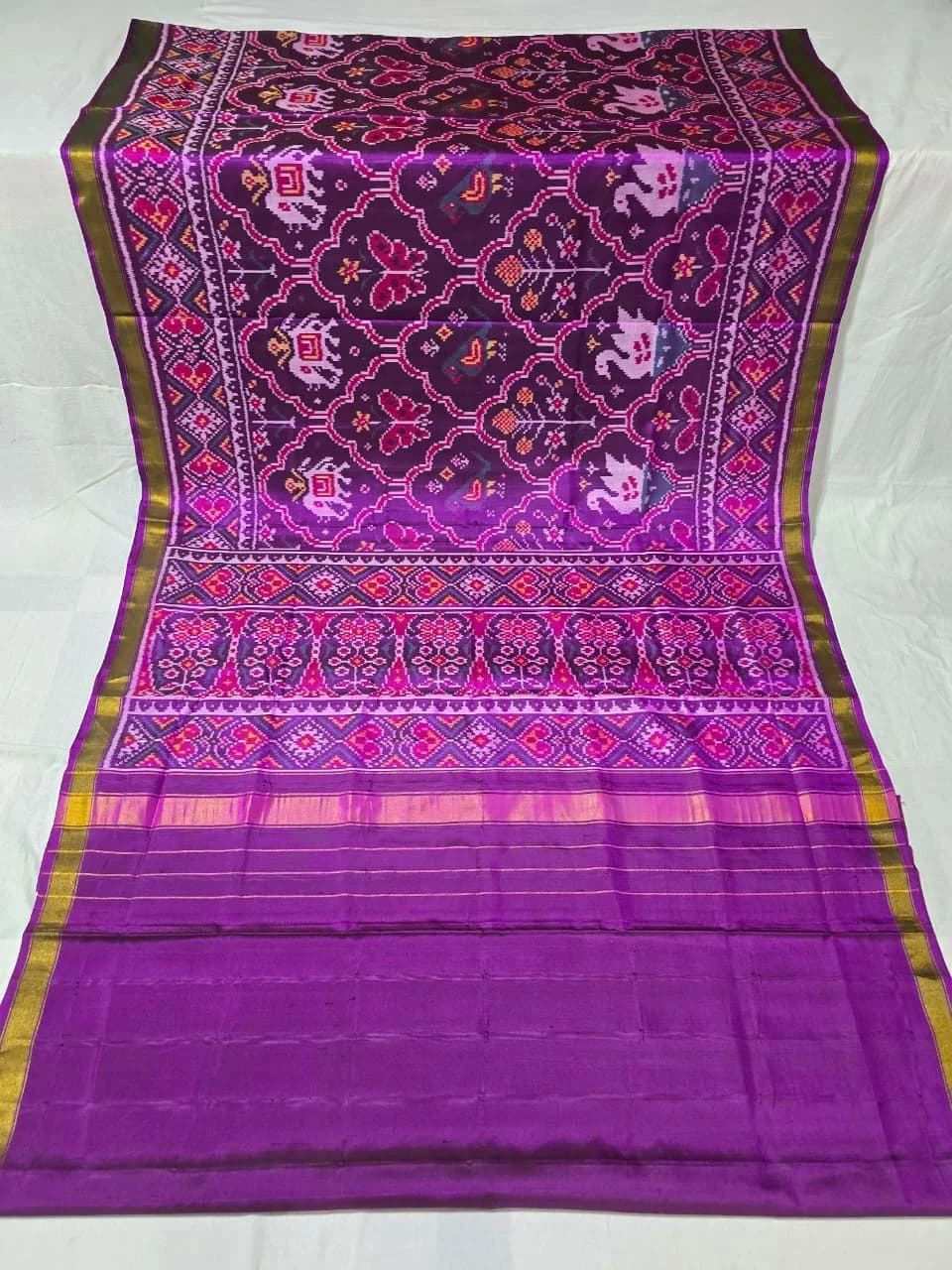 Imperial Aubergine & Orchid Jal Popat Kunjar Single Ikat Patola Silk Saree