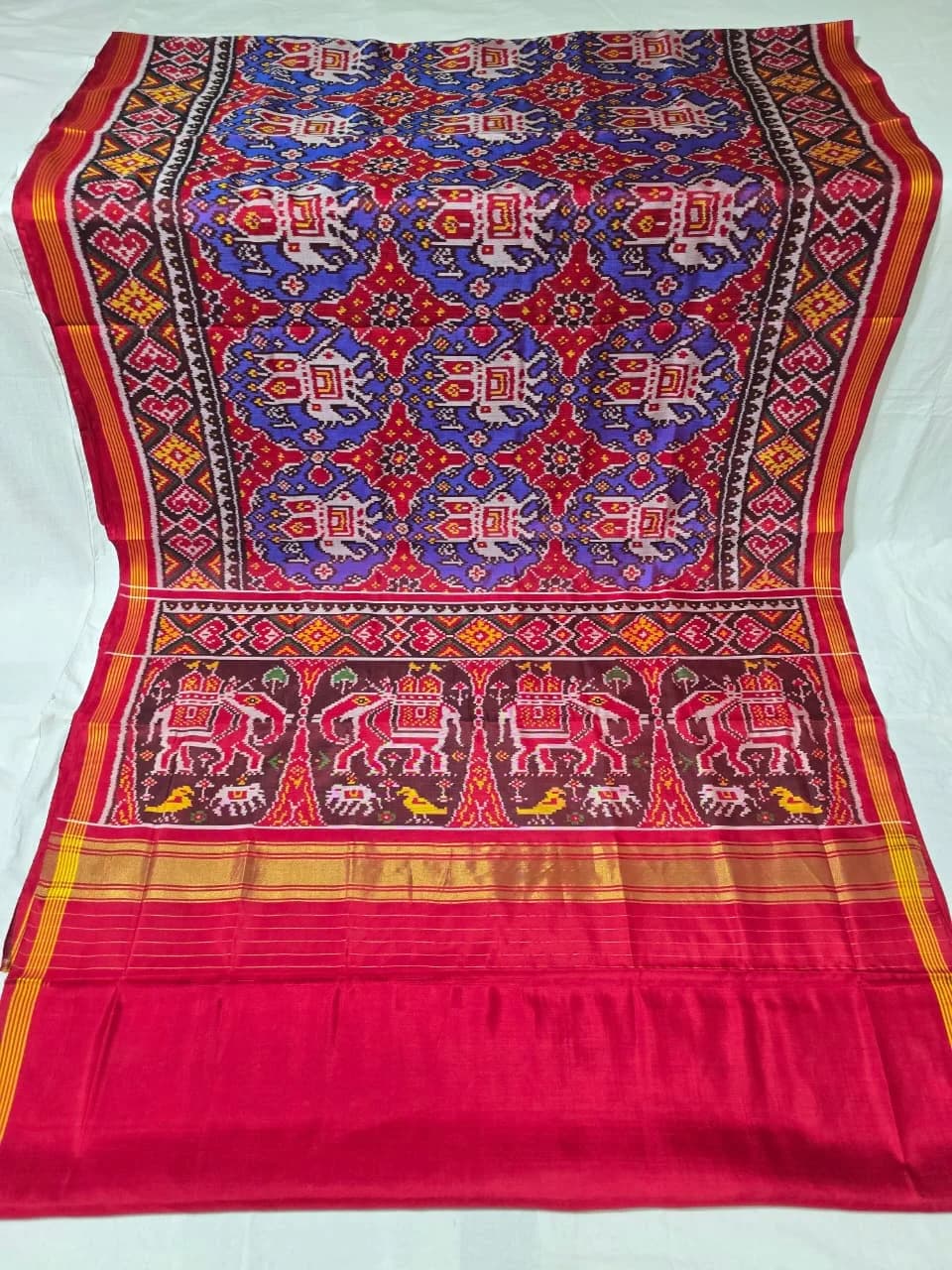 Imperial Crimson & Indigo Royal Procession Single Ikat Patola Silk Saree